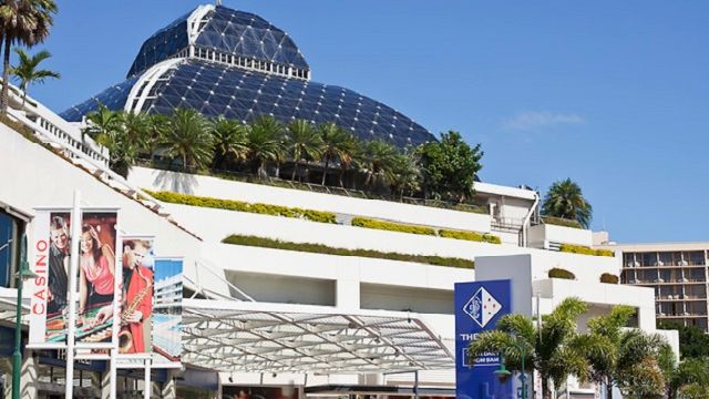 The Reef Hotel Casino. Cairns, Queensland, Australia